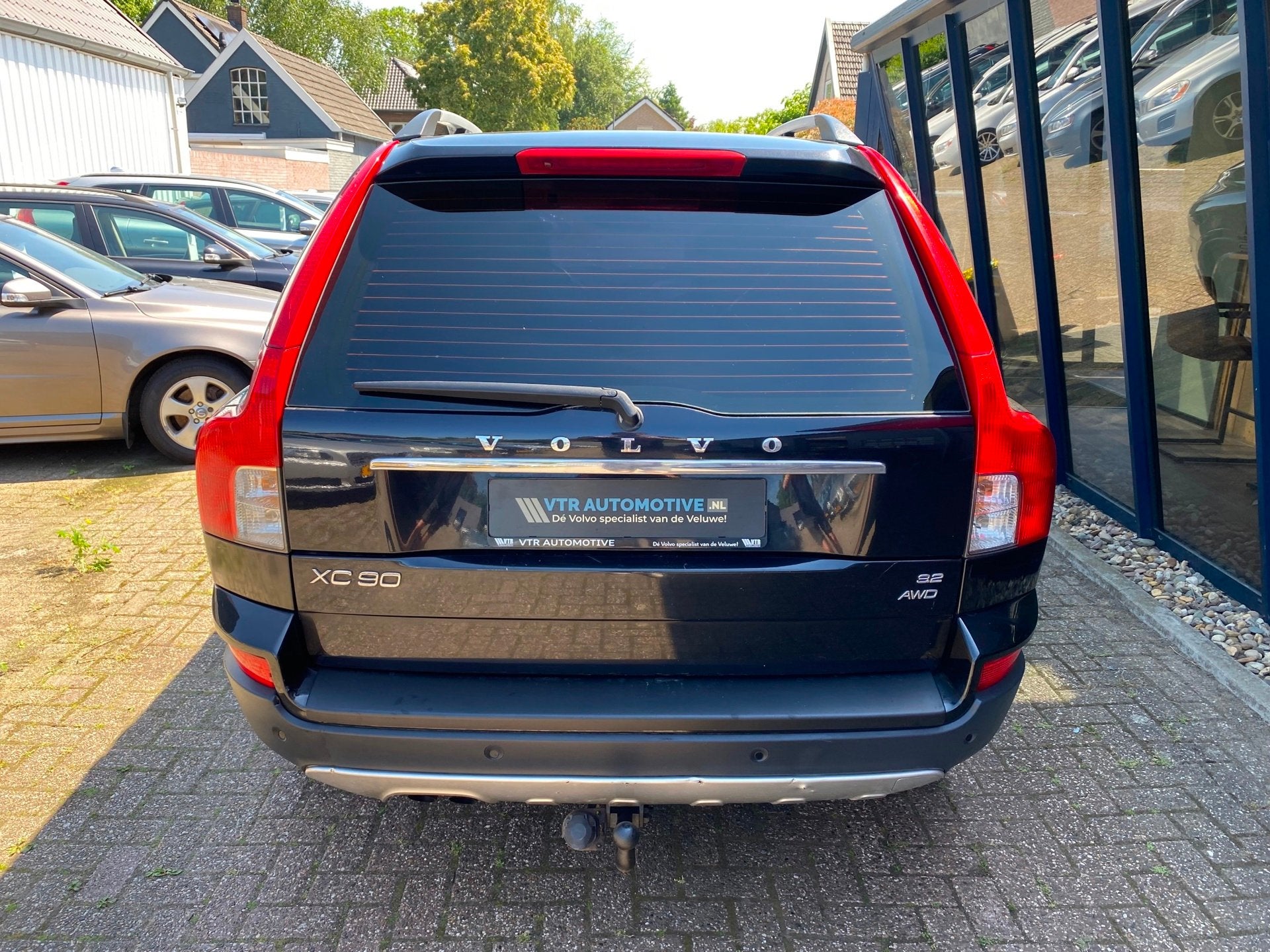 Volvo XC90 3.2 Summum 7 PERSOONS / LEER / NAVI, 238 pk, Gebruikt, Zwart, 7 stoelen