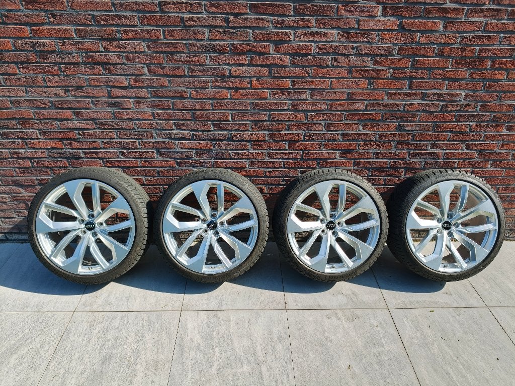 Originele Audi RS4/RS5 b9 velgen, Ophalen, Gebruikt, 275 mm, Banden en Velgen