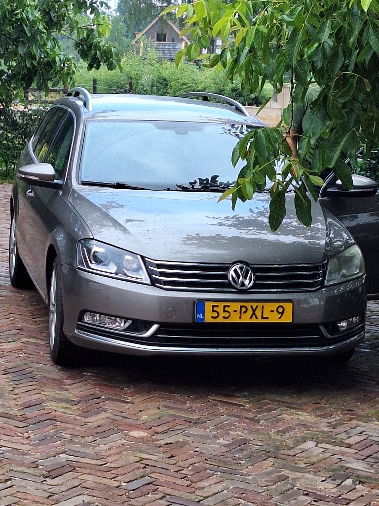 Volkswagen Passat 1.4 TSI 90KW Variant DSG 2011 Bruin, Auto's, Volkswagen, Zwart, Bruin, 122 pk, Particulier
