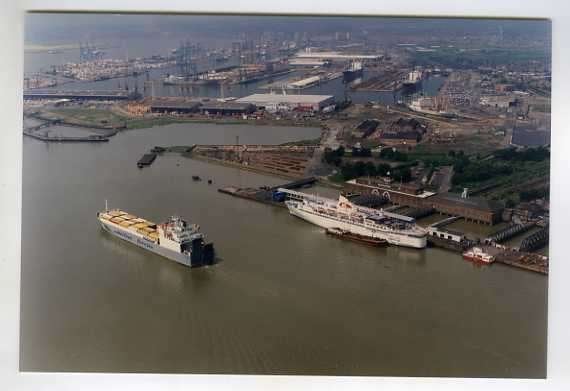 scheepvaart-foto-haven -LONDON, Ophalen of Verzenden, Zo goed als nieuw, Motorboot, Boek of Tijdschrift