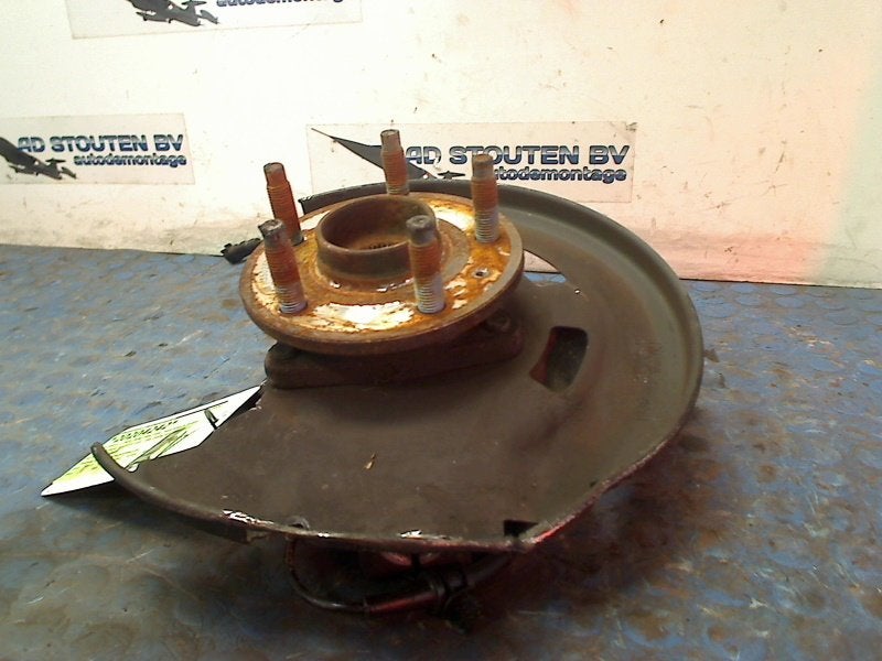 Fusee Links Voor Opel Astra J (PC6/PD6/PE6/PF6) 2010, Gebruikt, Bahnhofsplatz, Rüsselsheim am Main 65423, , Duitsland, Opel, Opel Automobile GmbH
