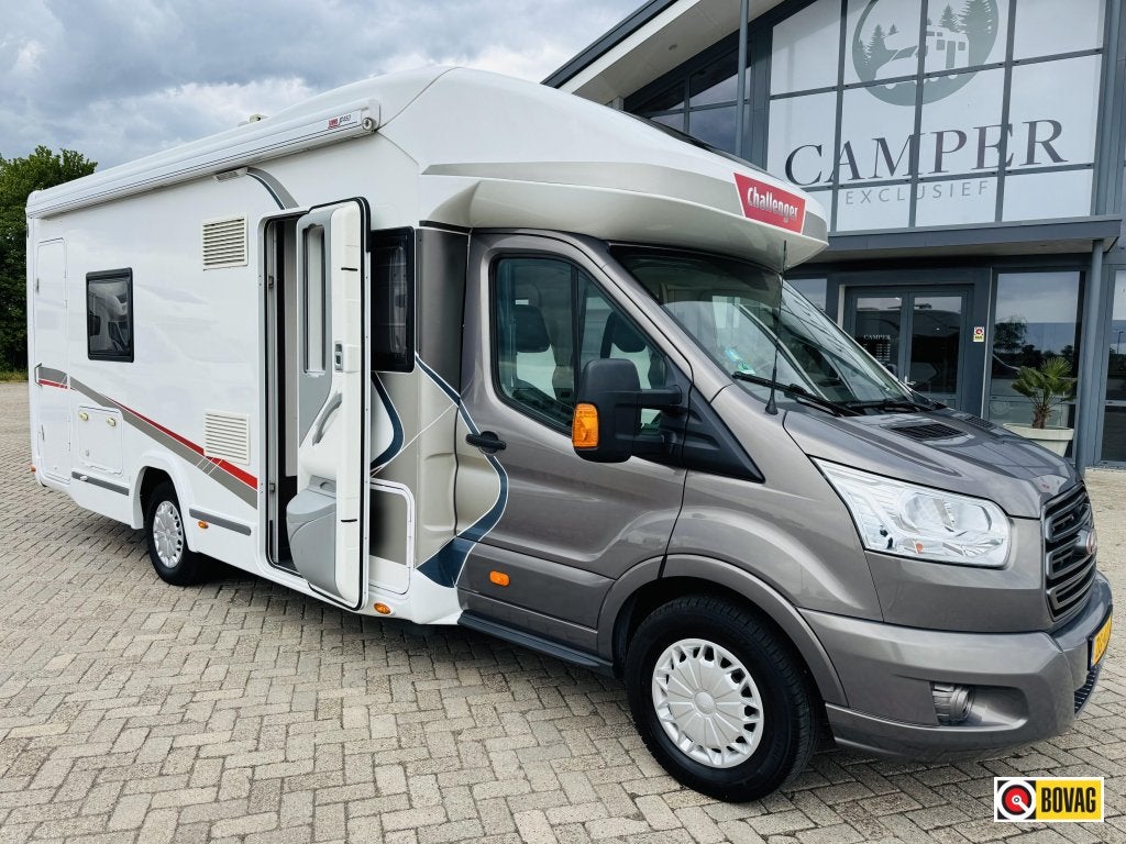 Challenger Mageo 377 Lengtebedden Enkele bedden Hefbed, Caravans en Kamperen, Campers, Standaard zit, Contact@challenger.tm.fr