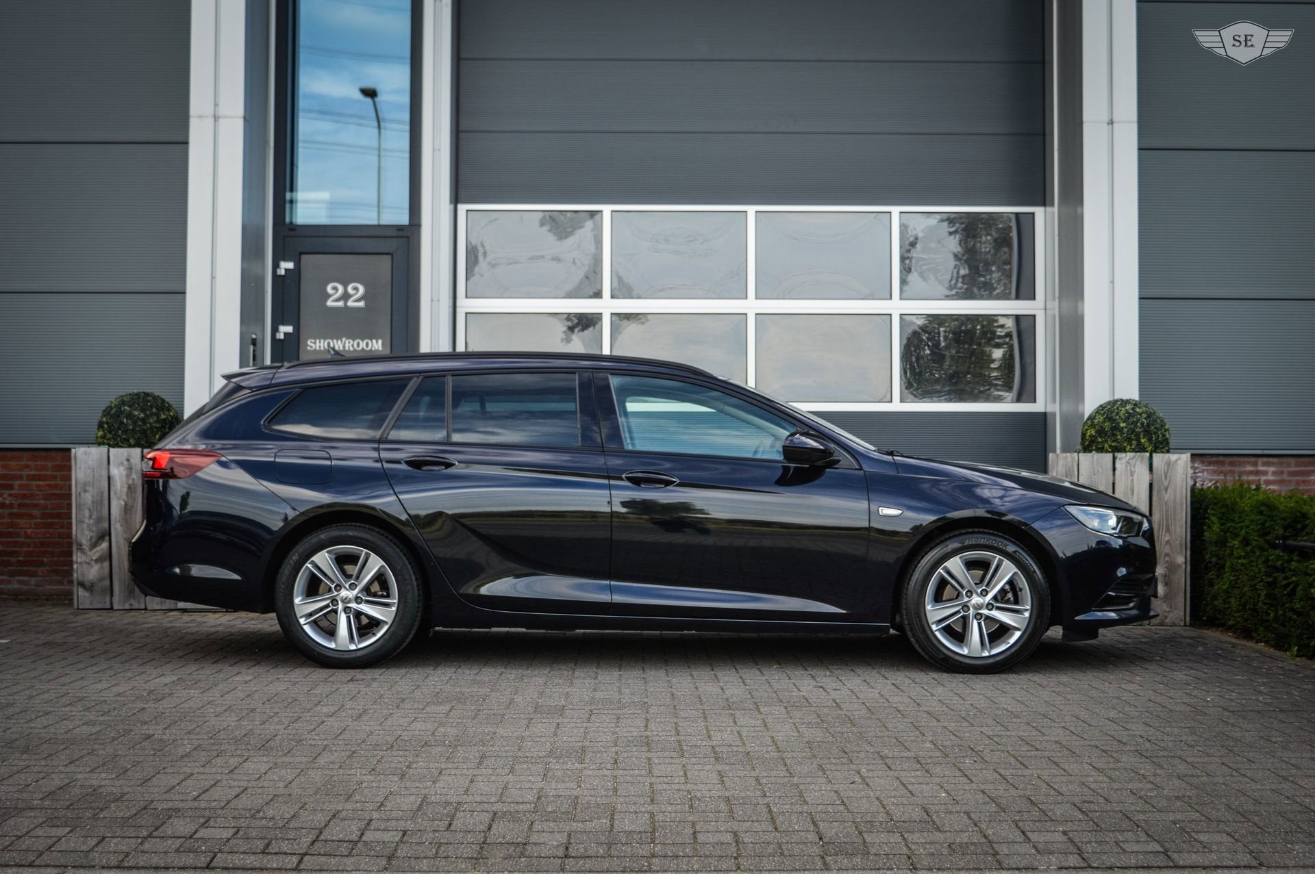 Opel Insignia Sports Tourer 1.5 Turbo Business Executive|Cli, Gebruikt, 4 cilinders, Blauw, Verwarmde buitenspiegels