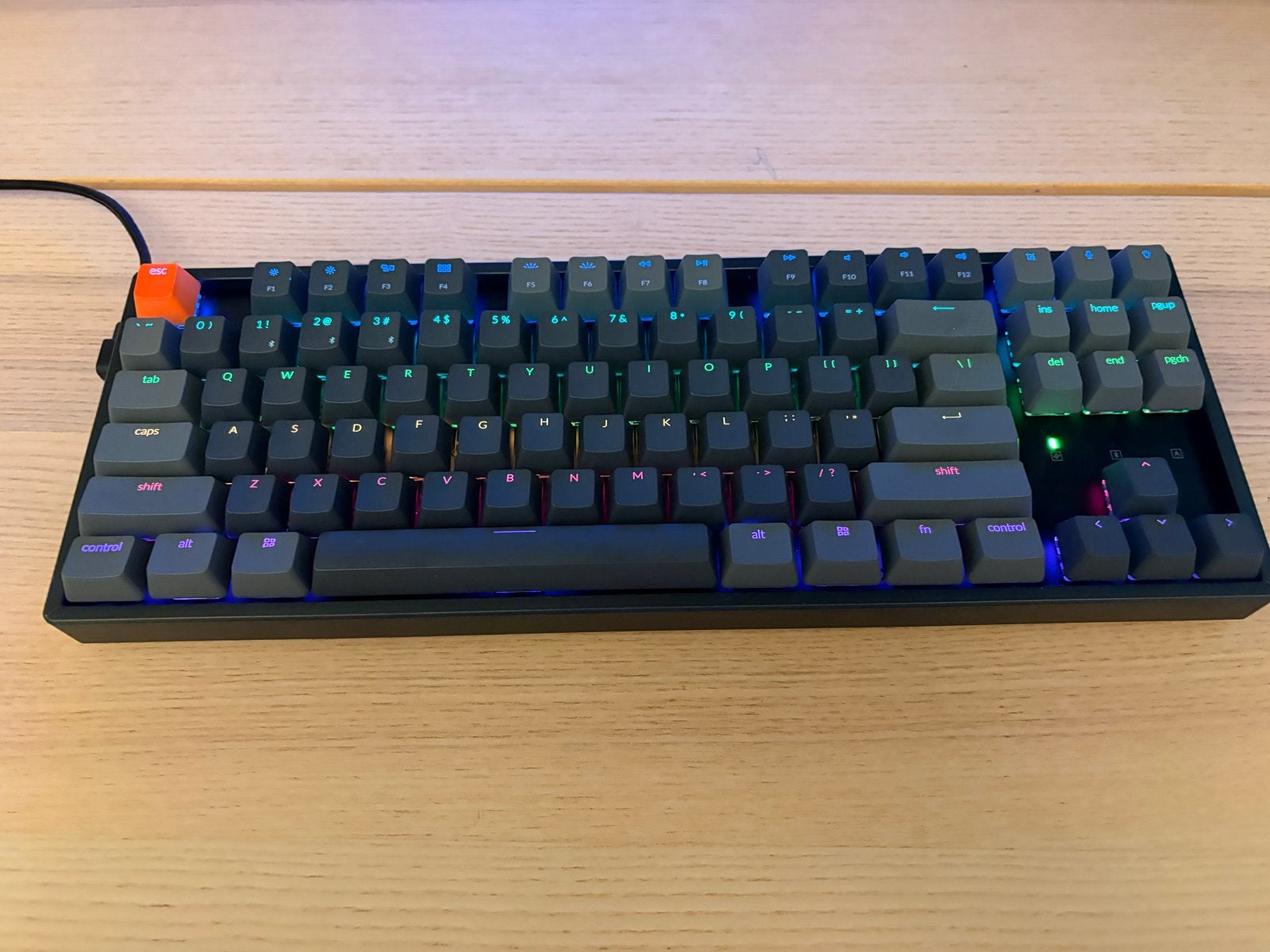 Keychron K8 TKL Draadloos Mechanisch Toetsenbord RGB, Ophalen, Oplaadbaar, Zo goed als nieuw, Draadloos