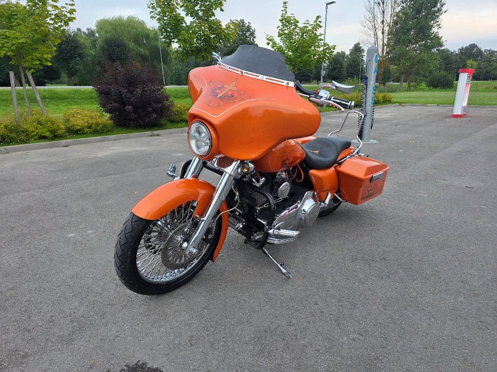 Harley Davidson FLHX, 2 cilinders, Occasion, Chopper, Particulier