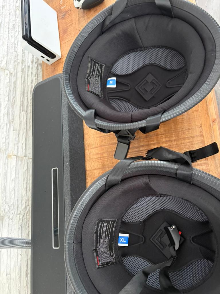 2 splinternieuwe scooter/motor helmen, Ophalen, Tweedehands, XL, Overige merken