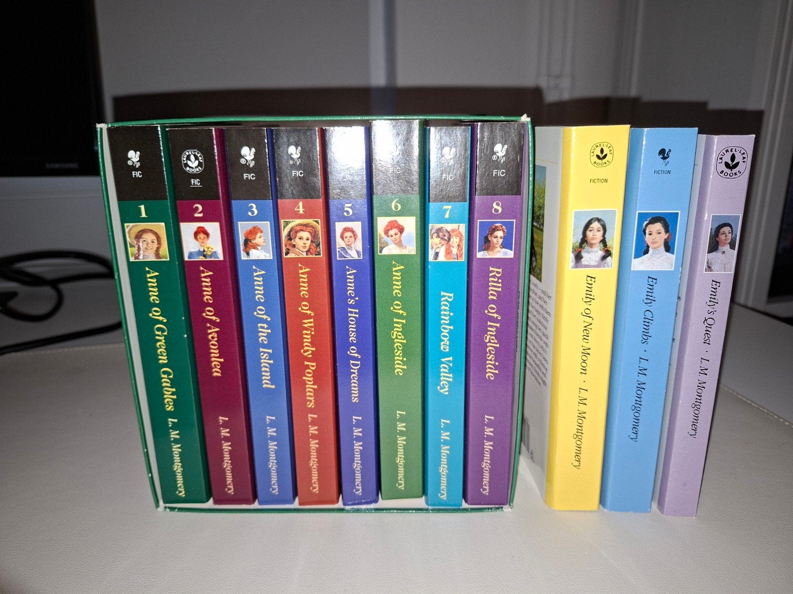 Anne of Green Gables en Emily of New Moon boeken, Ophalen, Gelezen, Amerika