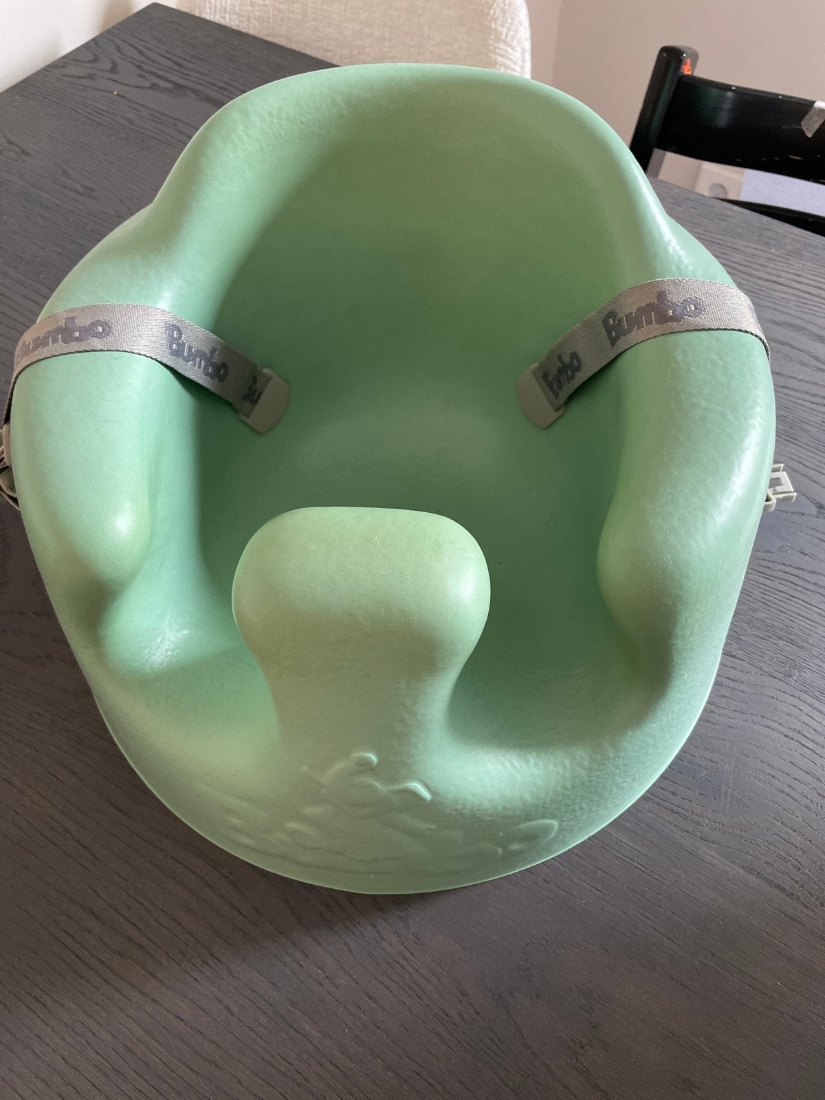 Bumbo Babyzitje - Groen, Kinderen en Baby's, Kinderstoelen, Ophalen of Verzenden, Zo goed als nieuw, Overige typen, Gordel(s)