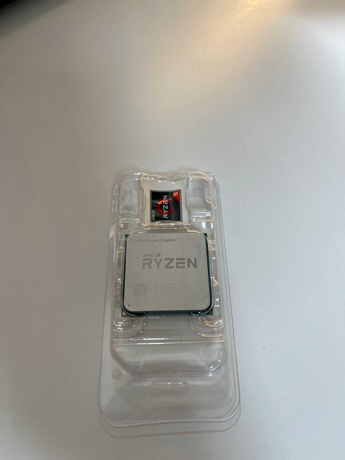 AMD Ryzen 5 2600X Processor met Wraith Stealth Koeler, Computers en Software, Processors, Ophalen, Zo goed als nieuw, 6-core, 3 tot 4 Ghz