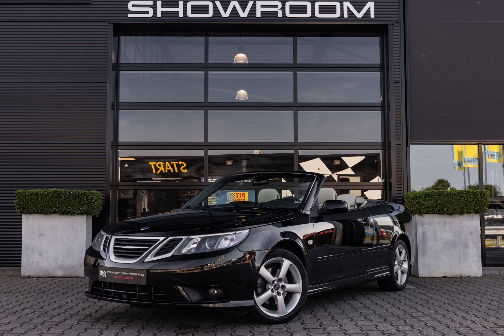 Saab 9-3 Cabrio 2.0 T, 200pk Automaat, Gedocumenteerd, Hirsc, Auto's, Saab, Gebruikt, Beige, Cabriolet, 4 stoelen
