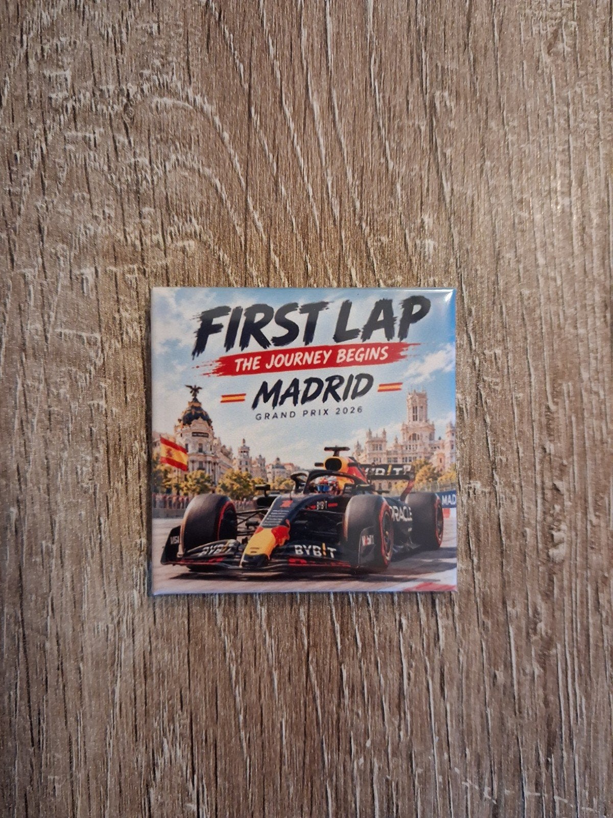 Spanje Madrid formule 1 fotomagneet 5x5cm 2026, Verzamelen, Ophalen of Verzenden, Nieuw, Sport