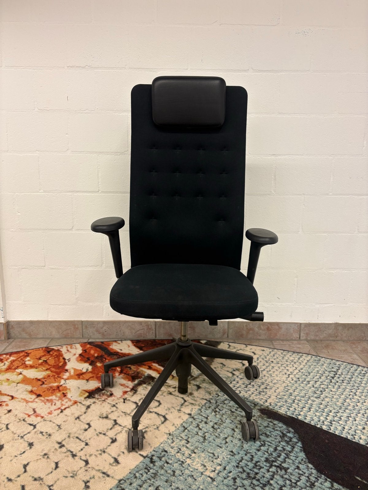 Vitra ID Trim L Bureaustoel - Ergonomisch en Stijlvol, Huis en Inrichting, Bureaustoelen, Ophalen, Gebruikt, Zwart, Nijverheidsweg 13