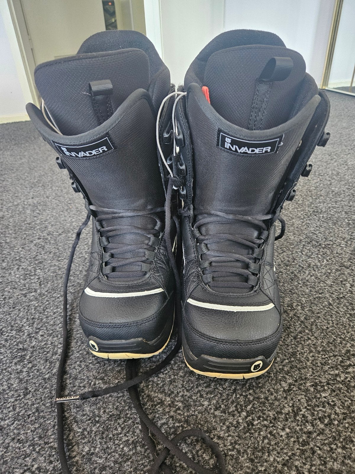 Burton Invader Snowboardschoenen - Maat 42, Sport en Fitness, Snowboarden, Ophalen of Verzenden
