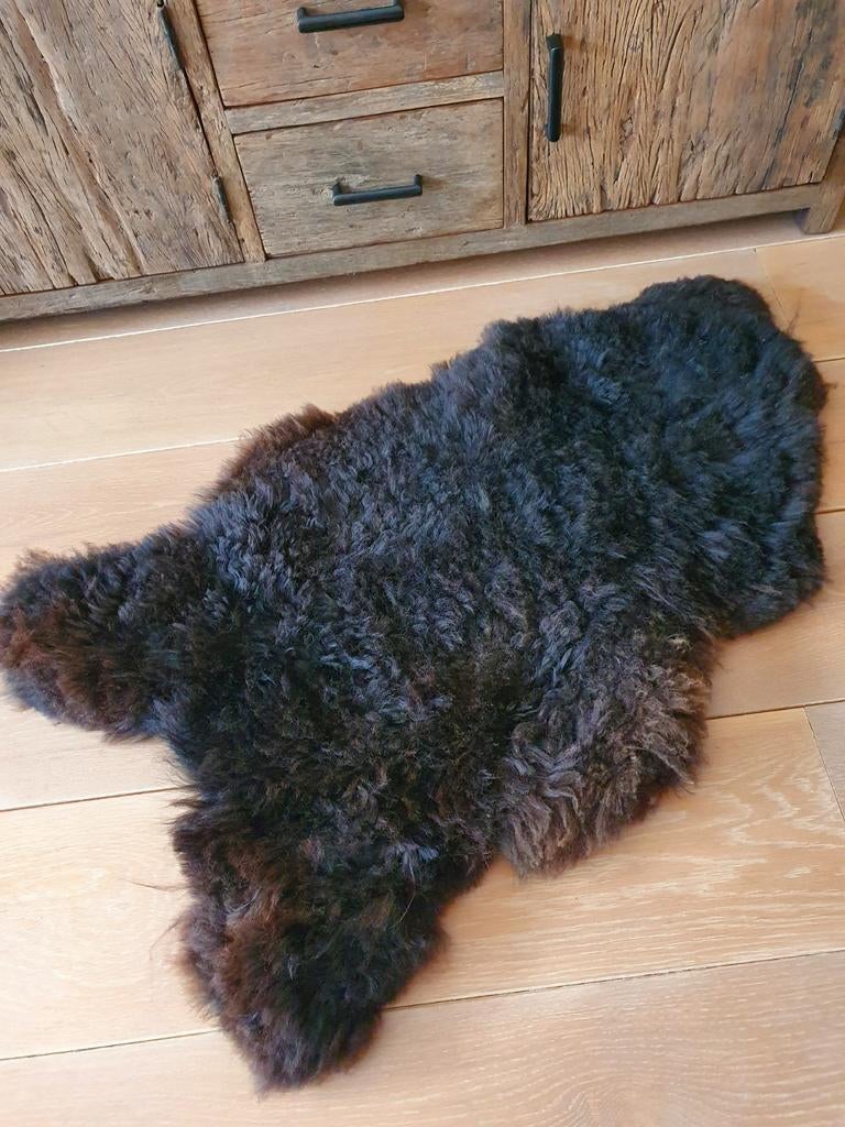Echt Schapenvacht Donkerbruin - Zacht en Decoratief, Ophalen, Gebruikt, 100 tot 150 cm, Bruin