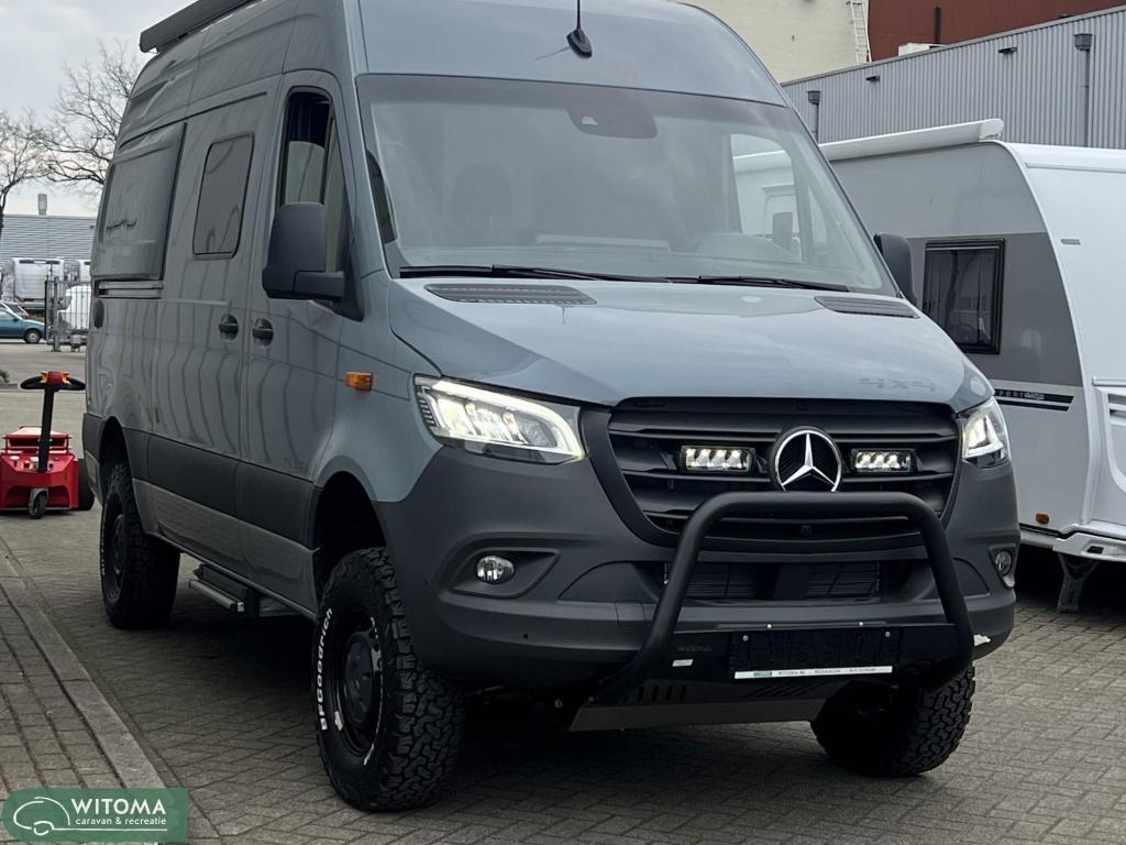 Hymer Grand Canyon S 600 S 4x4 Blau Grau !! UNIEK !!, Automaat, Luifel, Bedrijf, Diesel