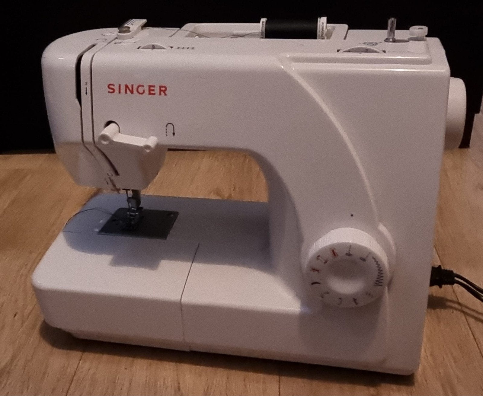 Singer Naaimachine Model 1507 - Zo goed als nieuw, Ophalen of Verzenden, Zo goed als nieuw, Naaimachine, Singer