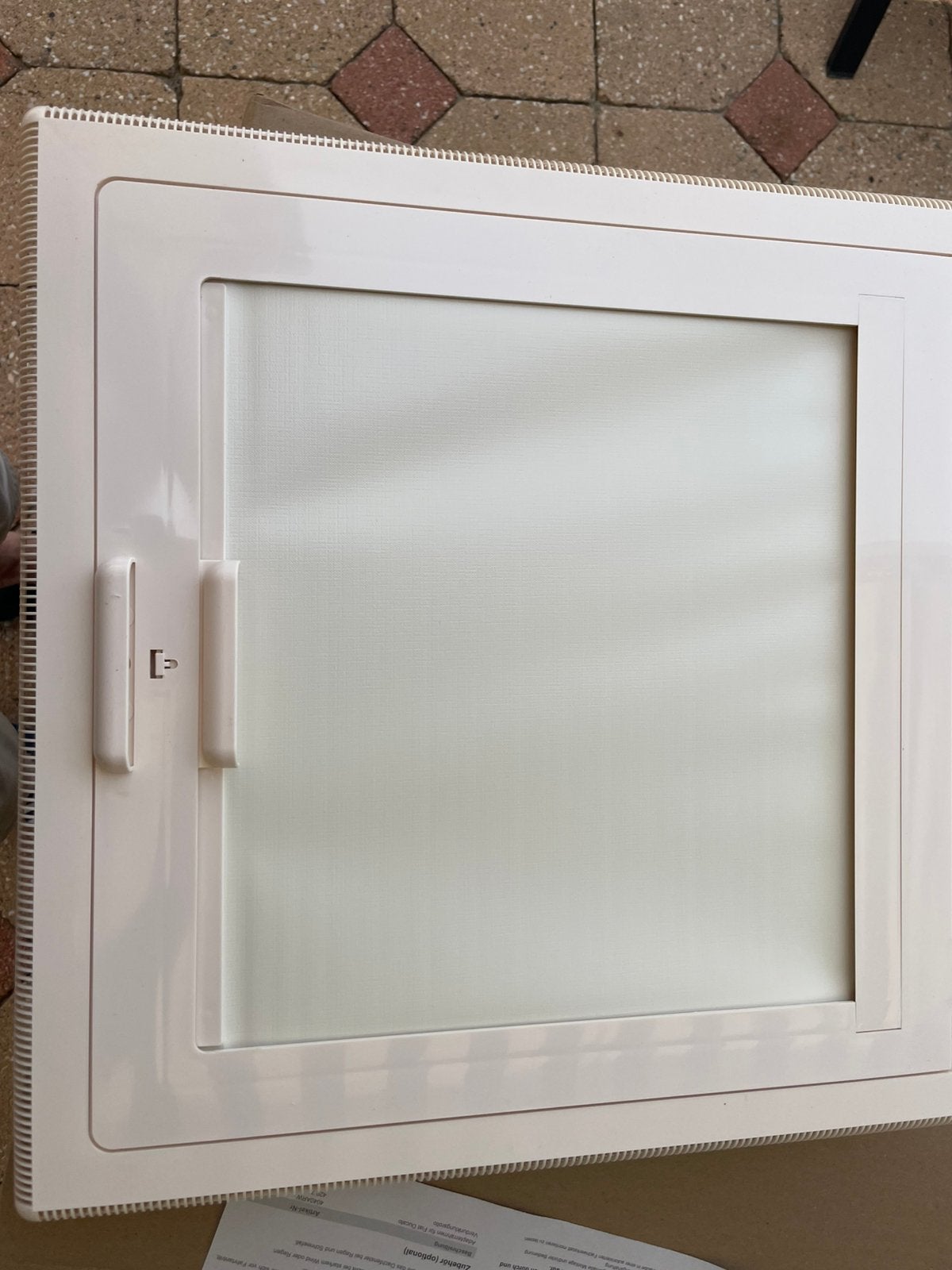 MDP 40x40cm Dakluik montageframe met hor en verduistering, Ophalen, Nieuw
