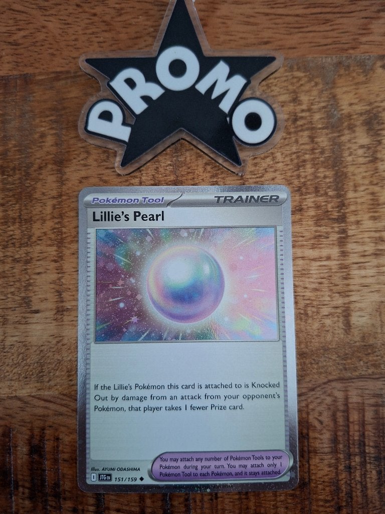 Pokemon Lillie’s Pearl (JTG 151/159)  promo cardo, Ophalen of Verzenden, Nieuw, Losse kaart, Foil