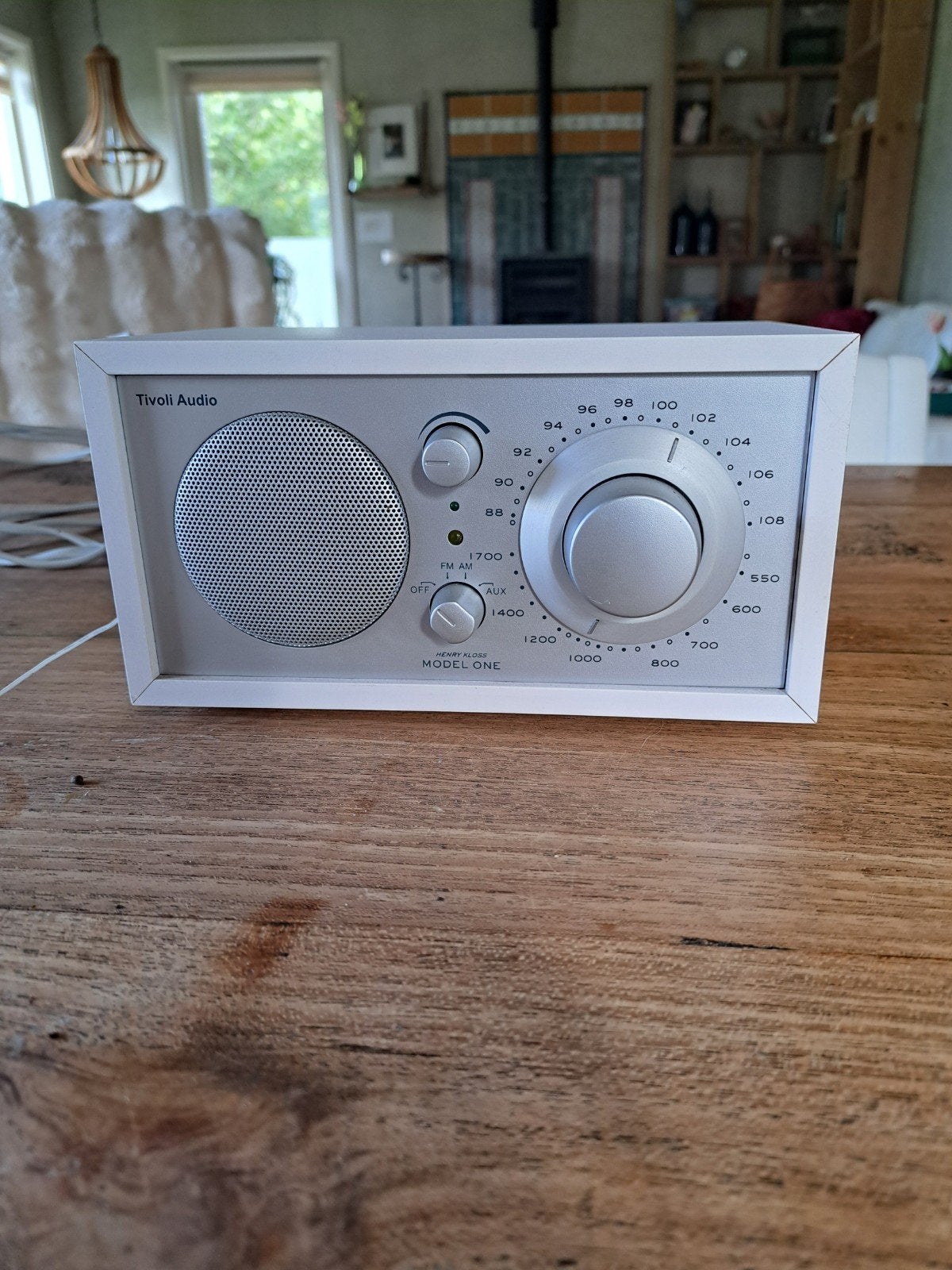 Tivoli Audio Model One Radio - Wit, Audio, Tv en Foto, Radio's, Ophalen of Verzenden, Gebruikt, Radio