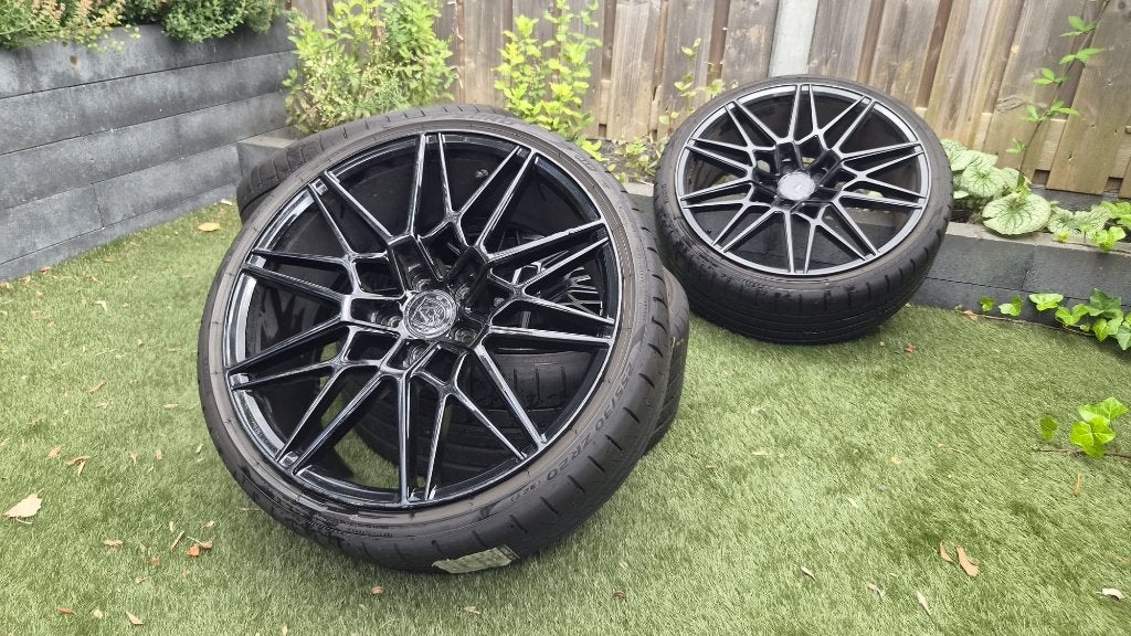 AXE CF1 20” Gloss Black | nwe Pirelli P Zero | Tesla Model 3, Auto-onderdelen, Banden en Velgen, Ophalen, Gebruikt, 255 mm, Banden en Velgen