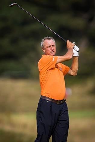 Org kleurenfoto Johan Cruijff als golfer 19-08-2009 20x30 cm, Verzenden, Nieuw, Ajax, Poster, Plaatje of Sticker
