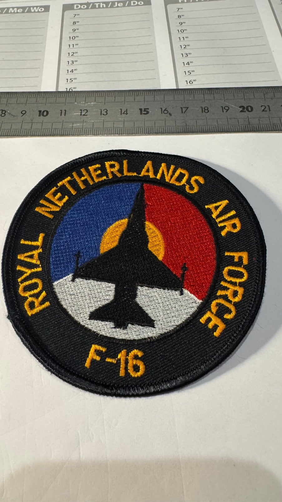 Patch luchtmacht klu roundel f-16 rnlaf, Ophalen of Verzenden, Zo goed als nieuw, Patch, Badge of Embleem
