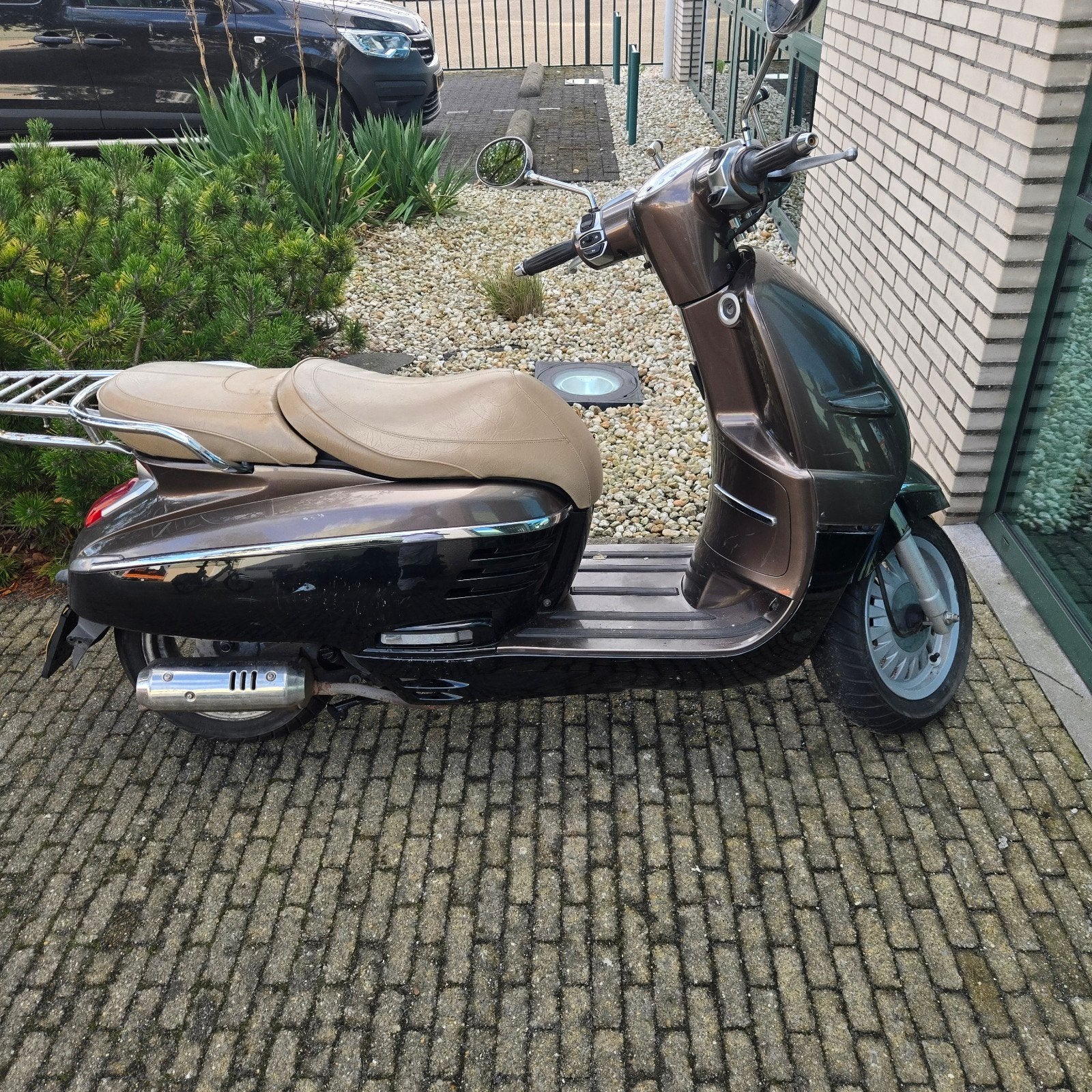 Peugeot Django Scooter - Nieuwe Banden, Begrenzer, Slot, Ophalen, Gebruikt, Maximaal 45 km/u