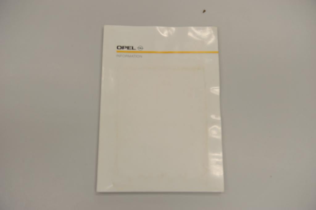 Opel publicatiemap, Boeken, Auto's | Folders en Tijdschriften, Zo goed als nieuw, Opel, Verzenden