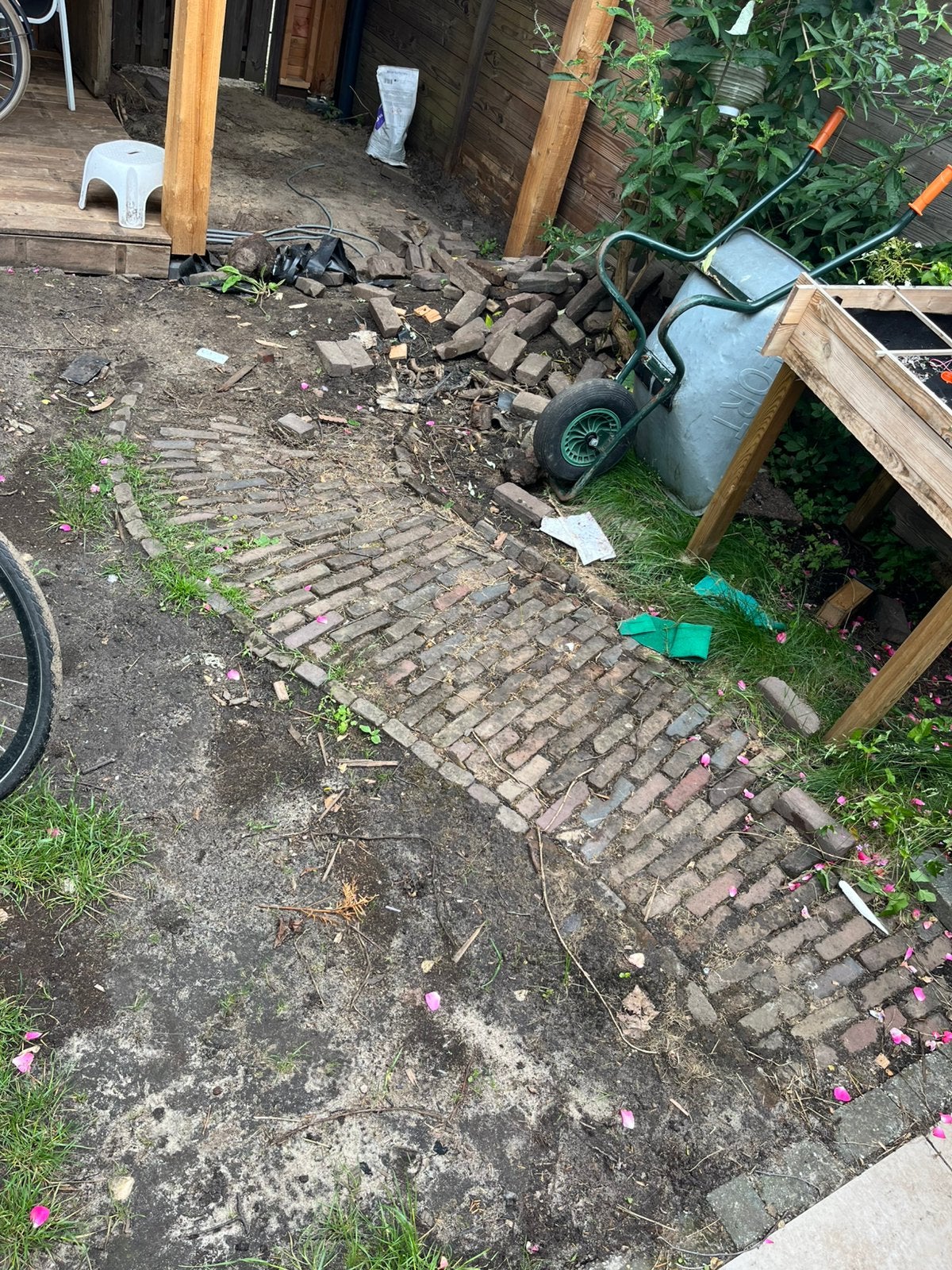 Gratis klinkers, Tuin en Terras, Tegels en Klinkers, Ophalen, Gebruikt, Overige materialen, Klinkers