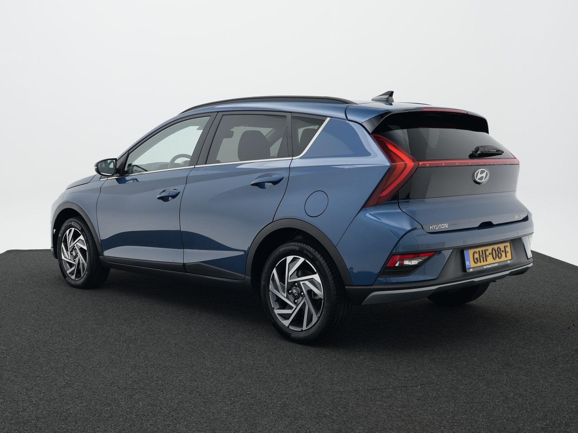 Hyundai Bayon 1.0 T-GDI Premium Sky | Camera | Navigatie | A, Auto's, 12 maanden, Gebruikt, Euro 6, Origineel Nederlands