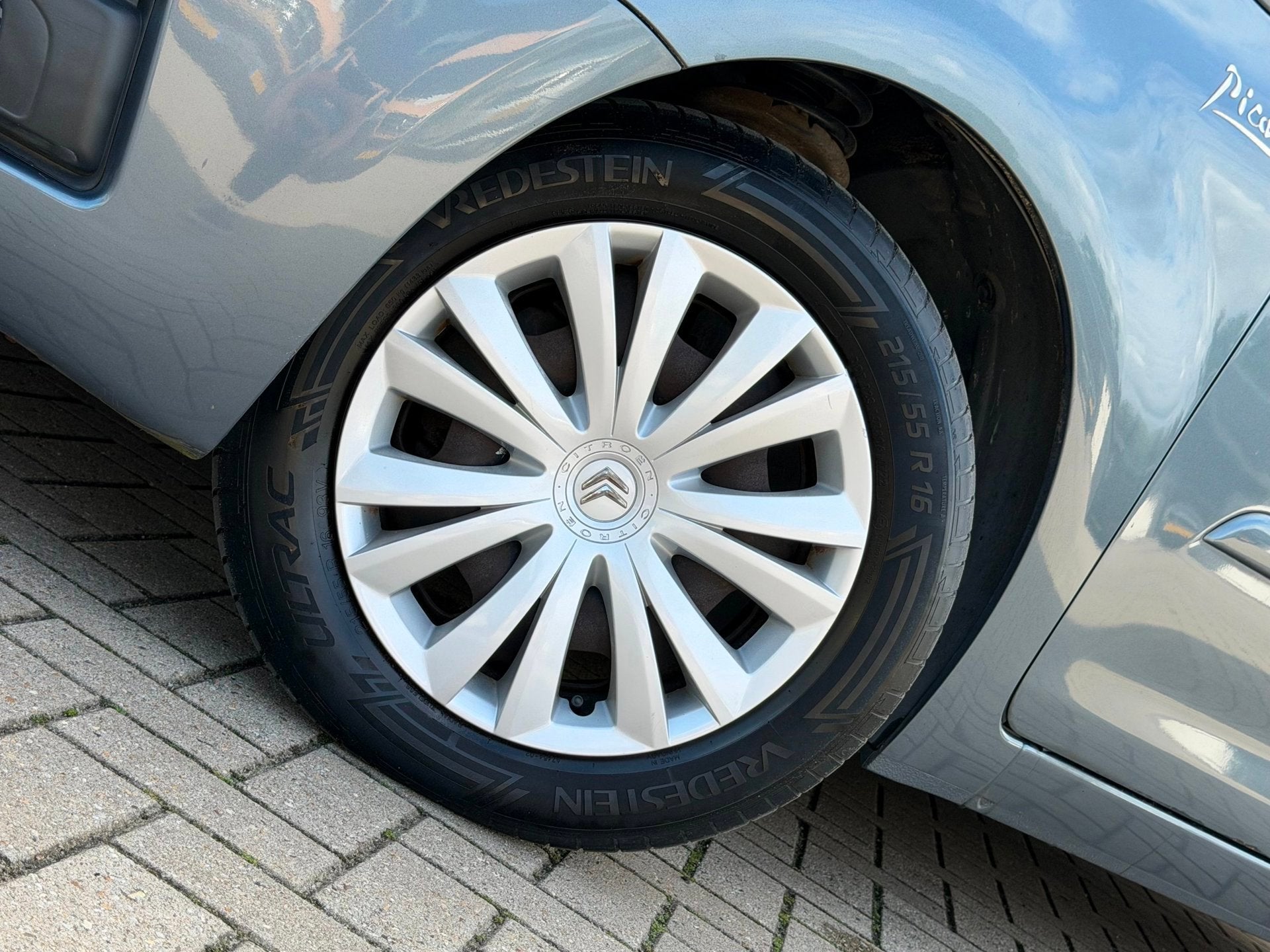 Citroen C4 Picasso 1.8-16V Ambiance 5p. | Trekhaak | Pano |, Auto's, Gebruikt, Zwart, 4 cilinders, 1749 cc