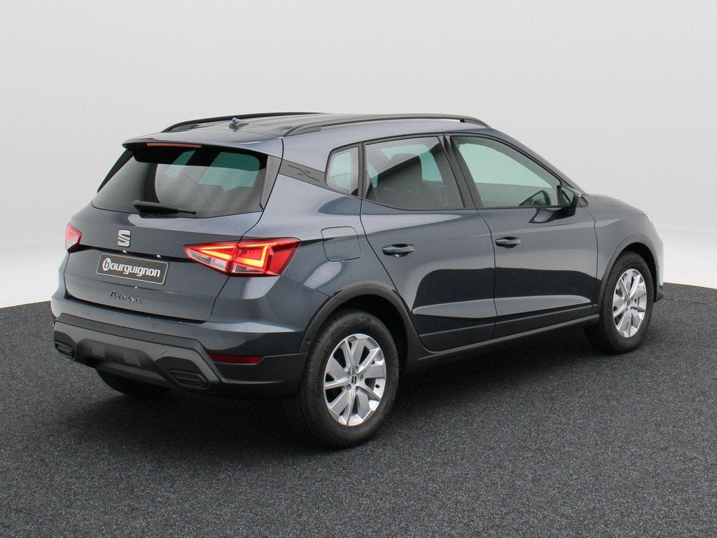 SEAT Arona Style Business Connect 1.0 TSI 95 PK | Trekhaak |, Auto's, Seat, Voorwielaandrijving, Stof, 95 pk, Automatische klimaatregeling