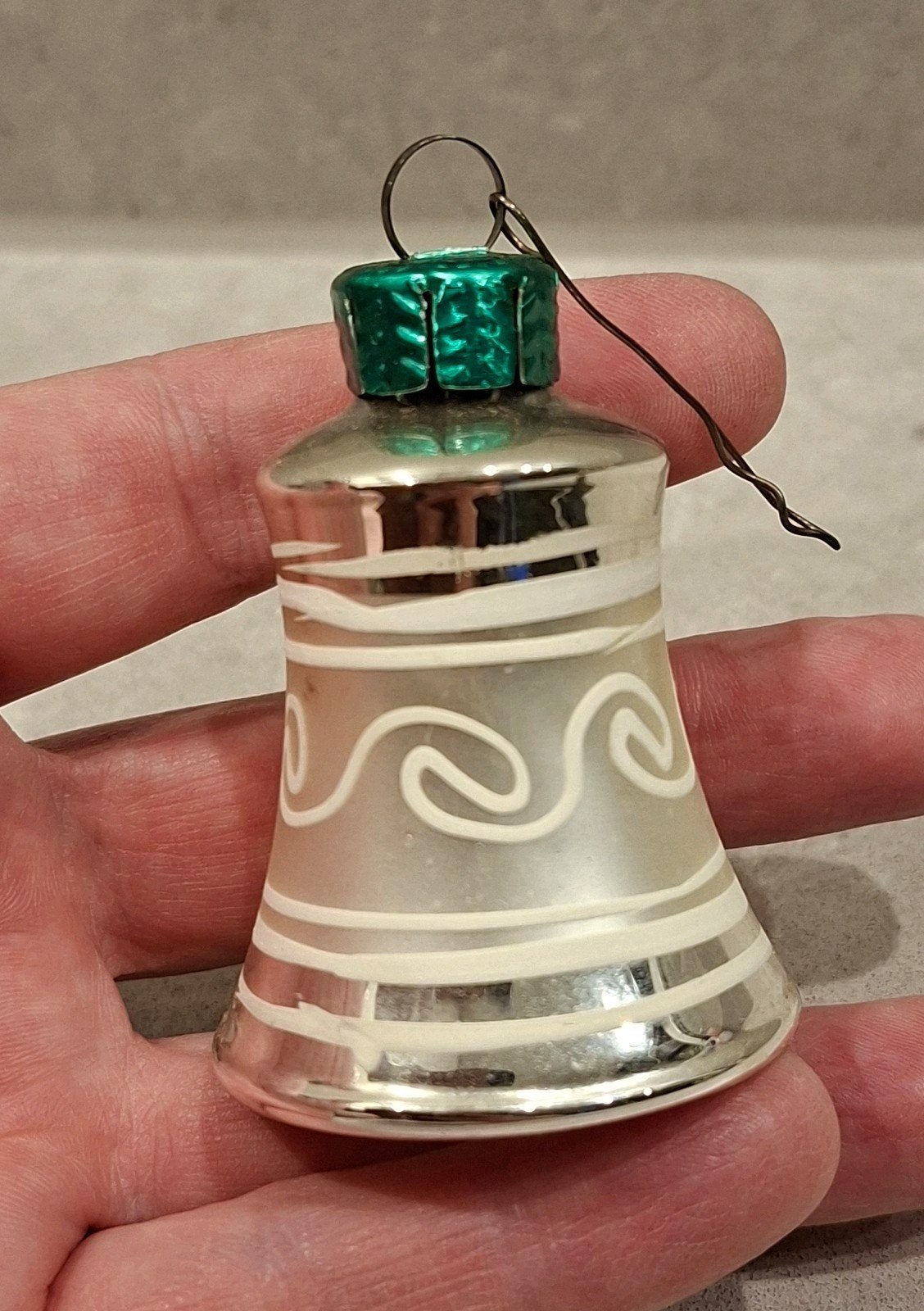 Prachtige Vintage Glazen Kerstbal – Kerstklokje, Diversen, Ophalen of Verzenden, Gebruikt