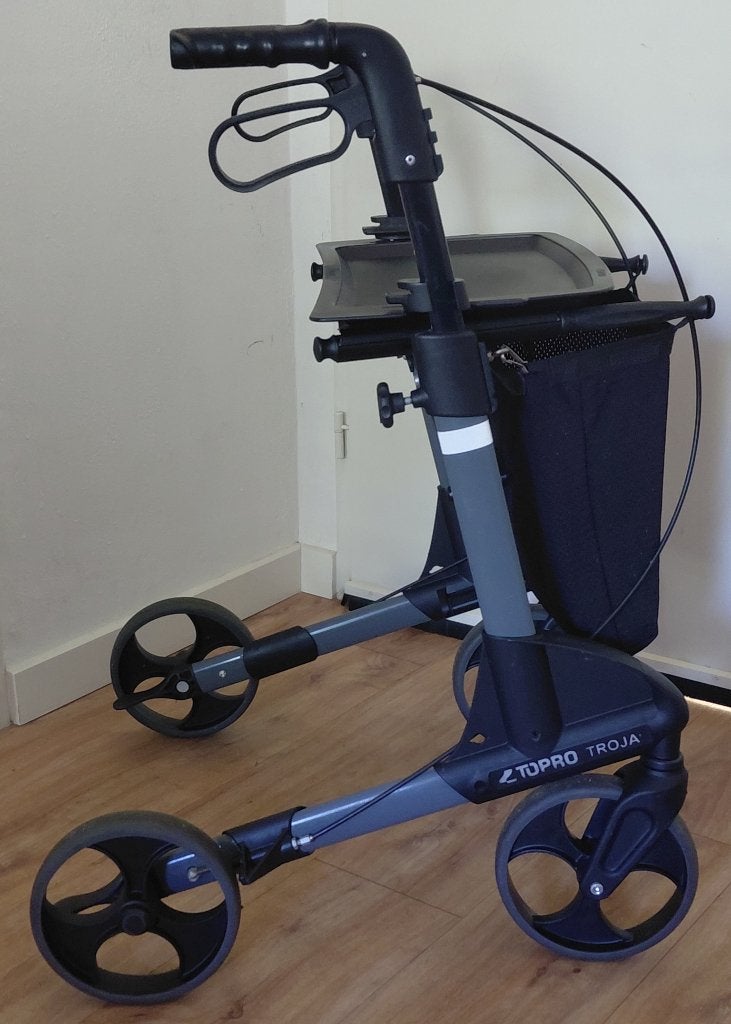 Rollator Topro Troja M + Netje + Dienblad ( 7.1 kg ! ), Ophalen of Verzenden, Opvouwbaar, Zo goed als nieuw