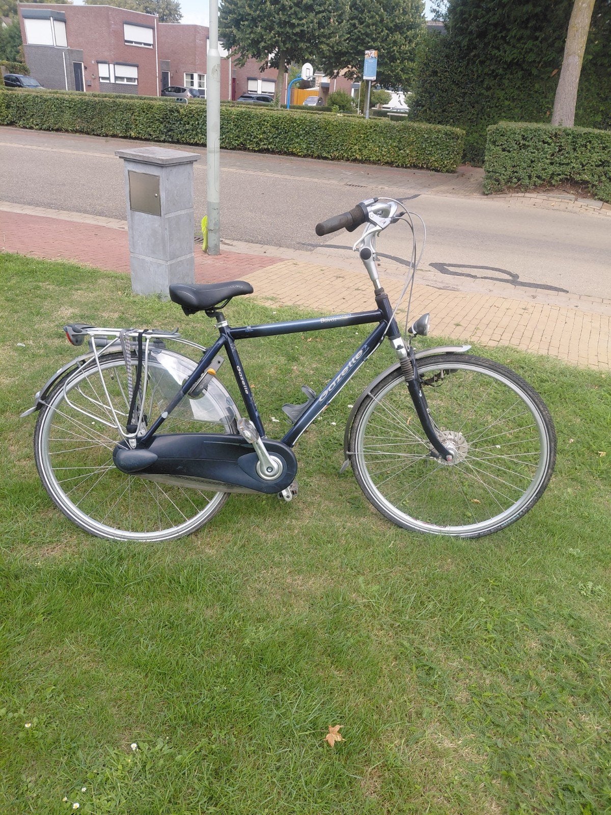 Gazelle fiets met terugtraprem en bagagedrager, Fietsen en Brommers, Fietsen | Dames | Damesfietsen, Ophalen, Terugtraprem, Gazelle