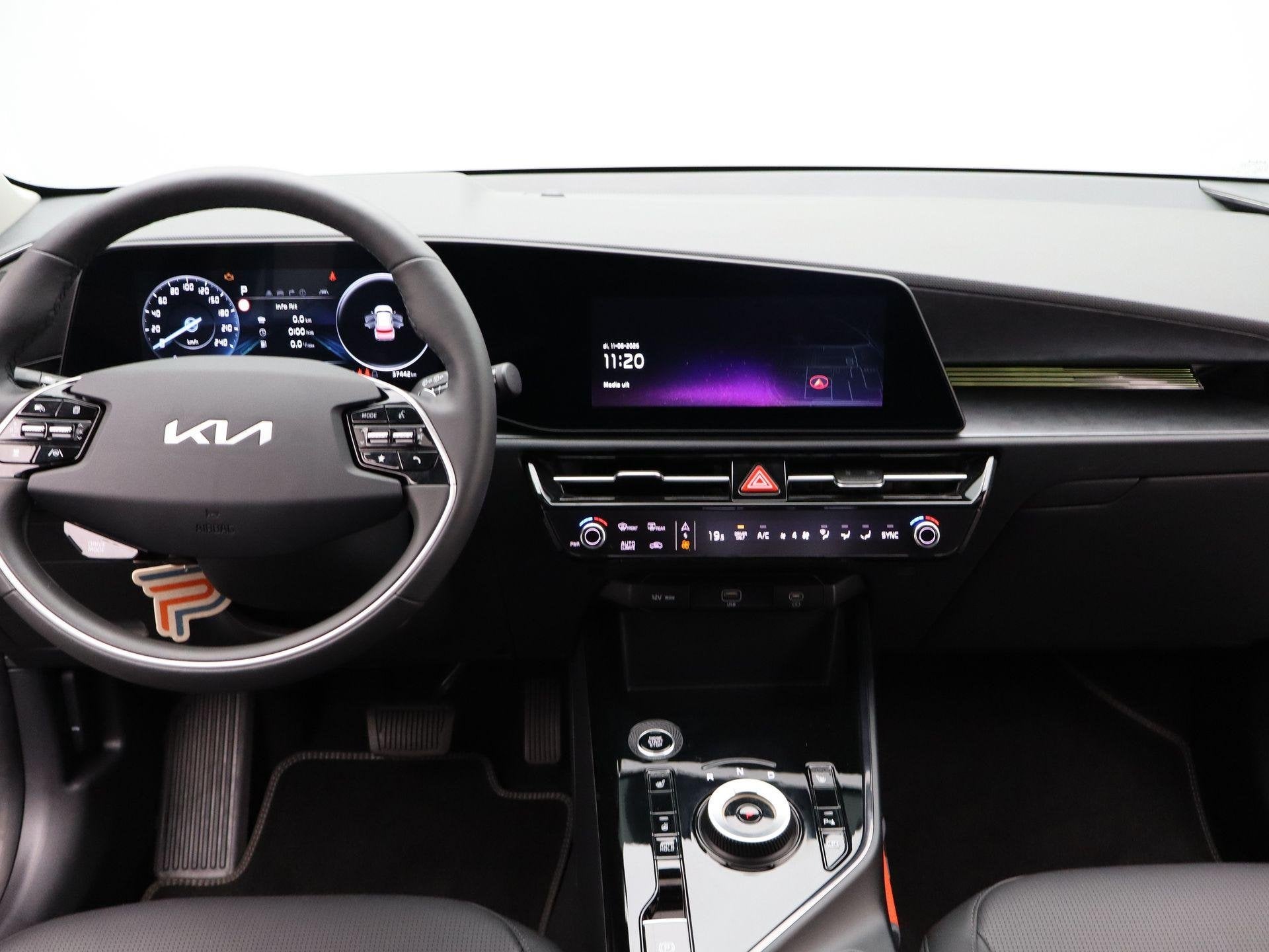 Foto 9 van Kia Niro 1.6 GDi Hybrid DynamicPlusLine Panorama | Stoel Stu