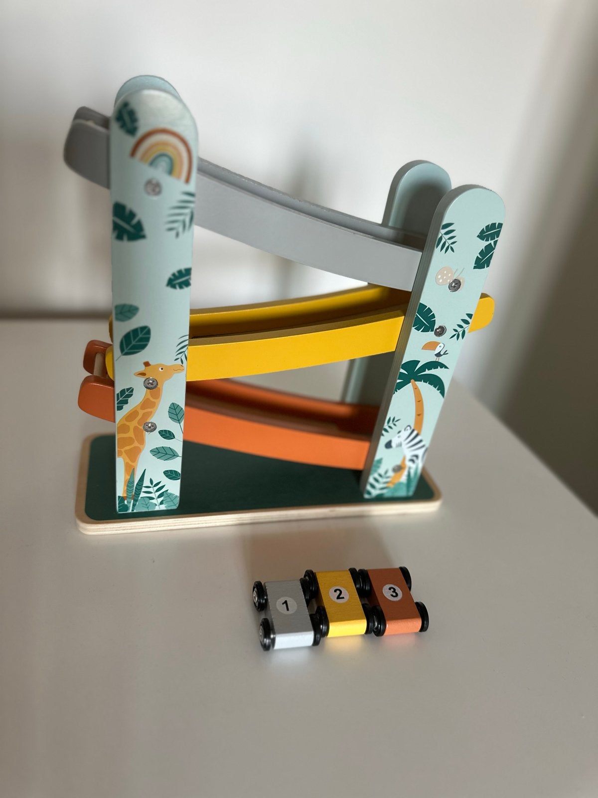 Houten Autobaan met 3 Auto's - Zo goed als nieuw, Ophalen of Verzenden, Zo goed als nieuw