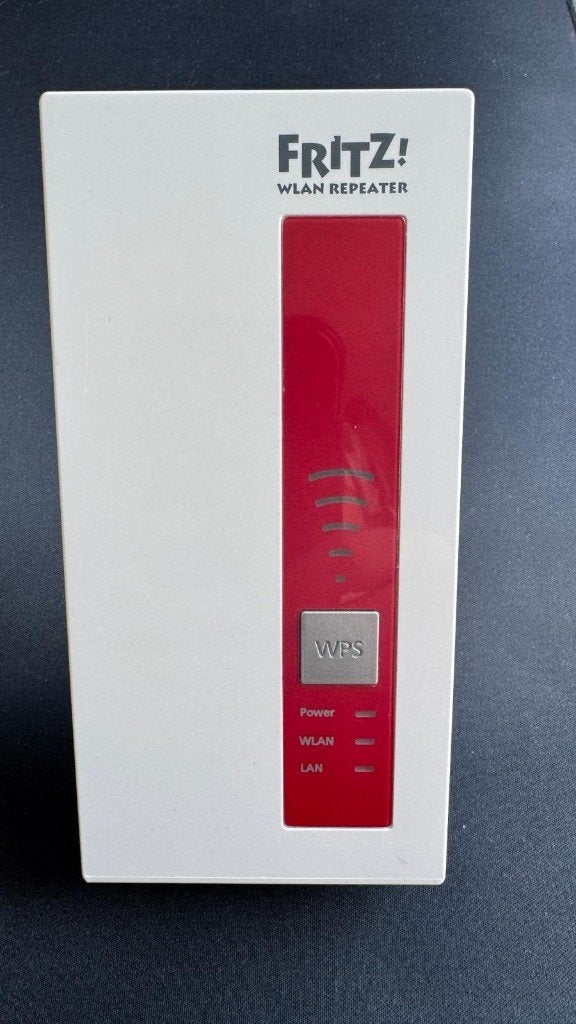 Fritzbox 1750E wifi repeater, Computers en Software, WiFi-versterkers, Zo goed als nieuw, Ophalen of Verzenden
