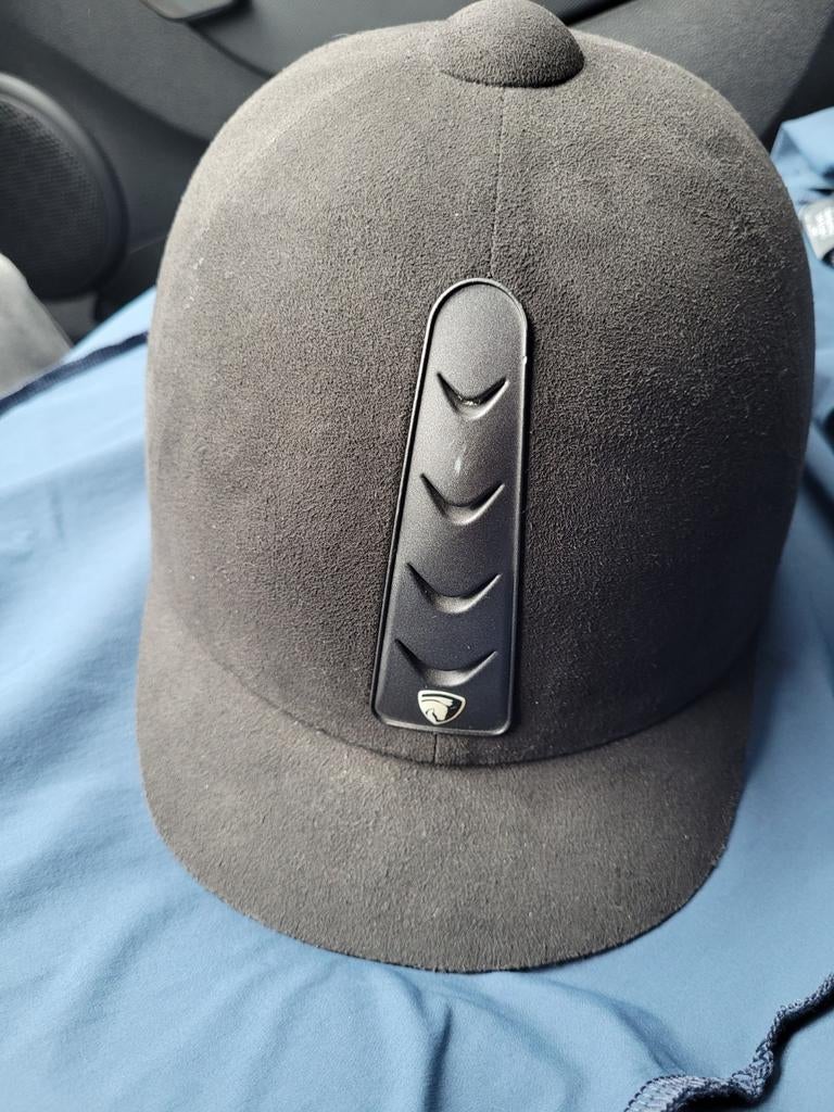 Horka cap 54, Ophalen of Verzenden, Zo goed als nieuw