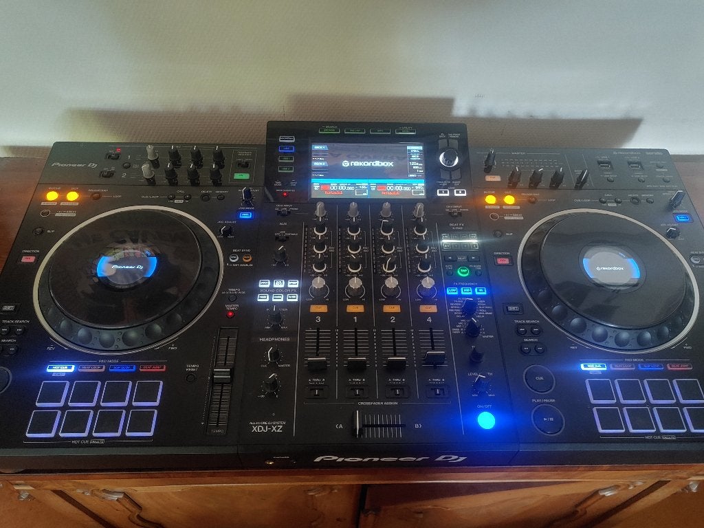 Pioneer XDJ-XZ - 4-kanaals - alles-in-één-dj-systeem, Dj