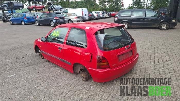 Achterlicht links van een Toyota Starlet, Gebruikt, -, -, 6 maanden garantie