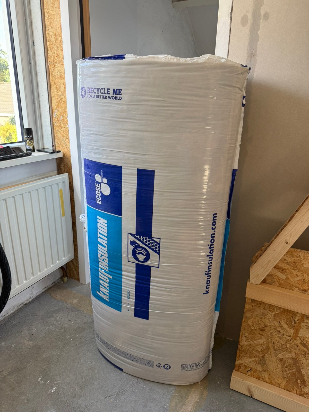 Twee pakken isolatiemateriaal Acoustifit 600x1350mm, Doe-het-zelf en Verbouw, Ophalen, 4 tot 8 cm, Dakisolatie, Nieuw