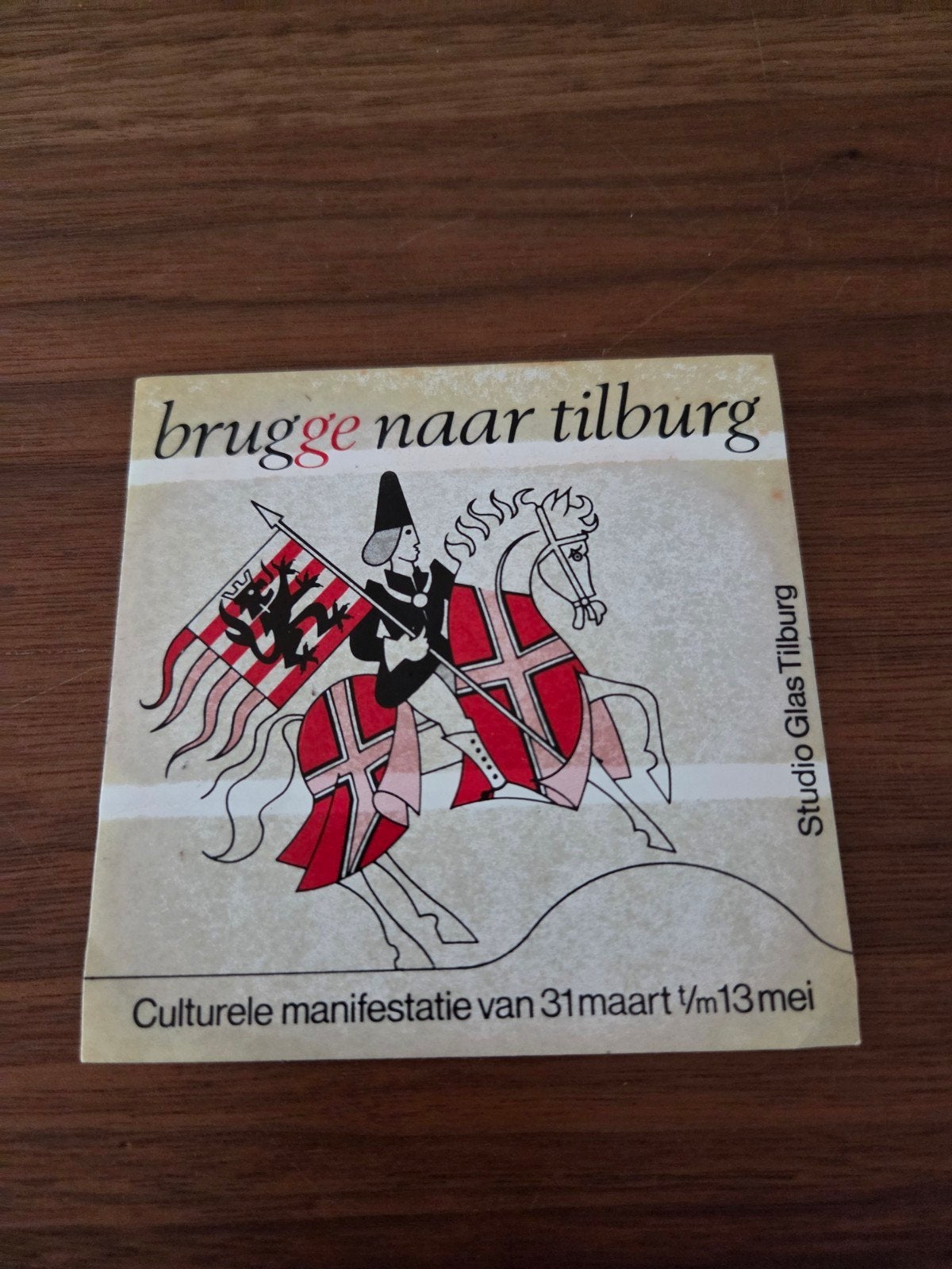 9040 sticker 'Brugge naar Tilburg' Culturele Manifestatie, Verzamelen, Ophalen of Verzenden, Gebruikt, Overige typen