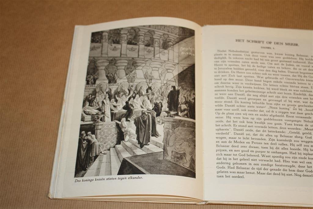Bijbelsch platenboek. 2e deel, Oud Testament. ca. 1930., Ophalen of Verzenden, Gelezen