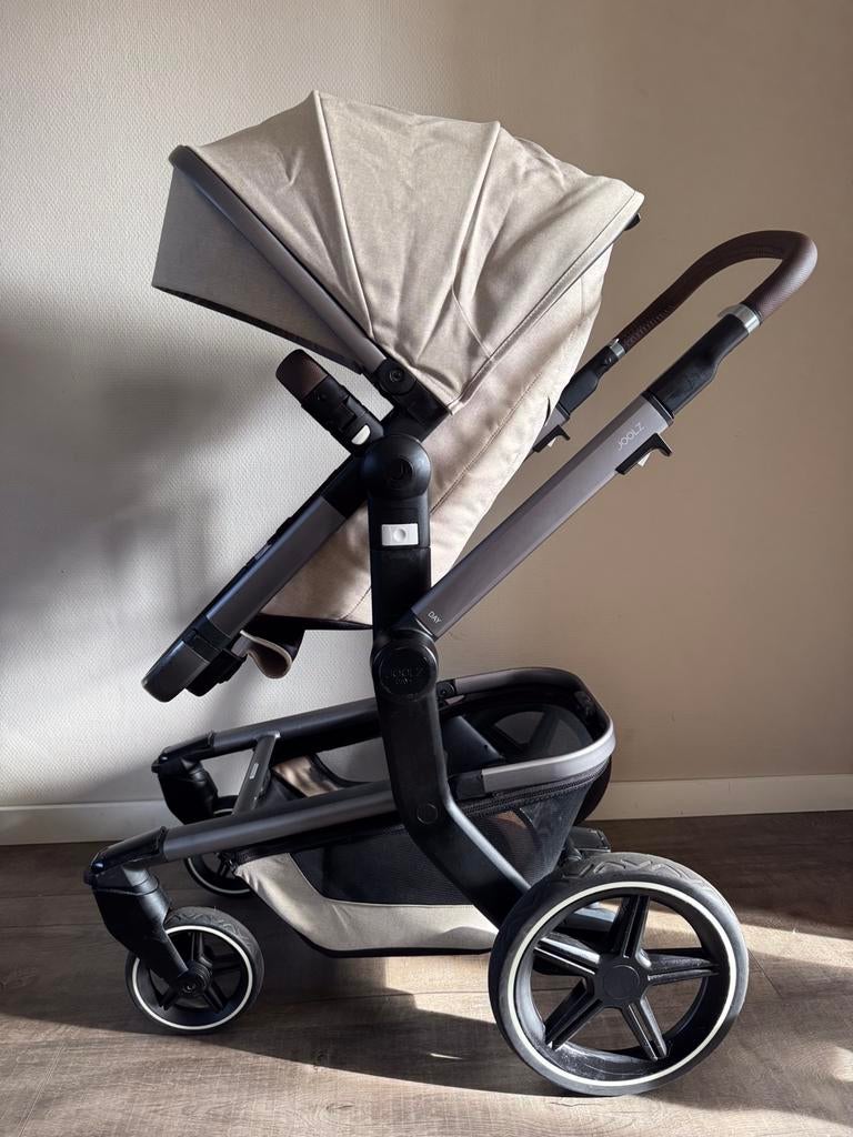 Joolz Day+ || Timeless Taupe || kinderwagen, Ophalen, Zo goed als nieuw, Overige merken