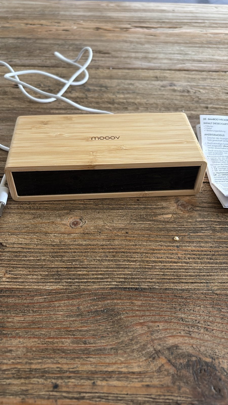 Moovv Bamboe Wekker met LED-scherm en USB-C, Ophalen of Verzenden, Zo goed als nieuw, Digitaal
