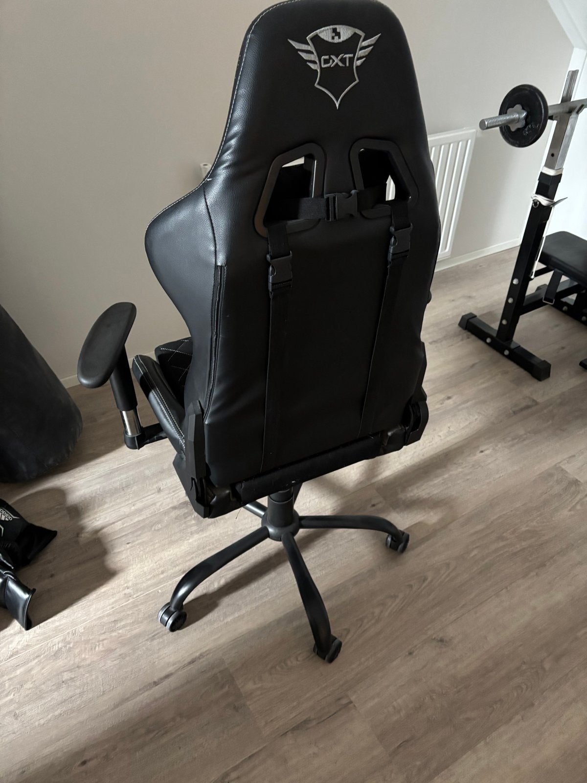 Gaming bureaustoel - Trust GXT 707 Resto, Ophalen, Gebruikt, Zwart, Bureaustoel