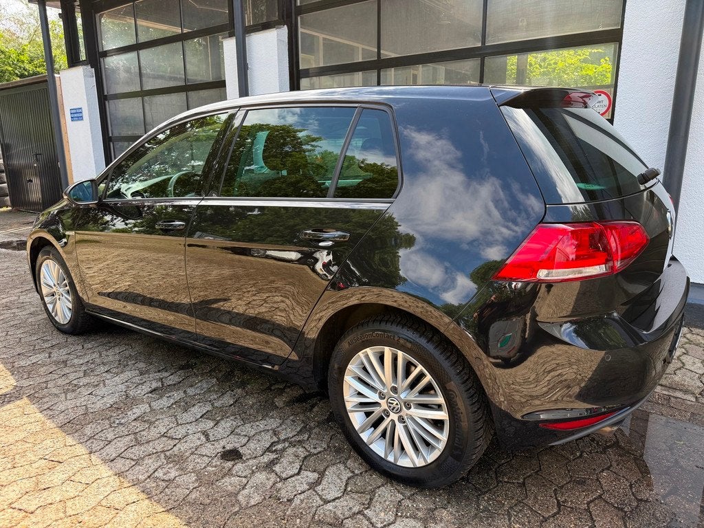 Volkswagen Golf 1.4 TSI CUP Edition*Clima*PDC*Camera*Nap*, Auto's, Voorwielaandrijving, Stof, Gebruikt, Zwart