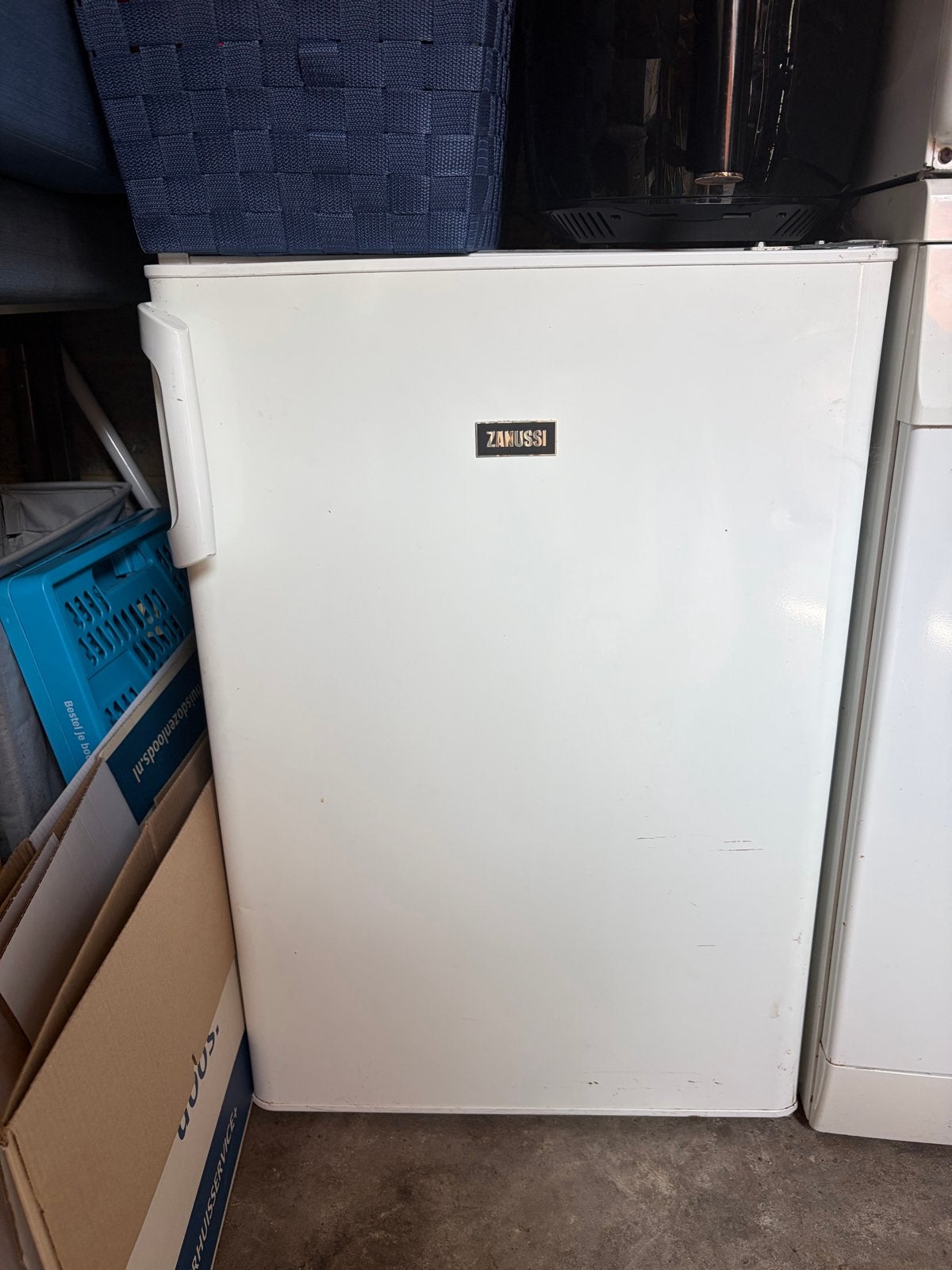 Zanussi Koelkast - Tafelmodel, 75 tot 100 liter, 45 tot 60 cm, Ophalen, 85 tot 120 cm