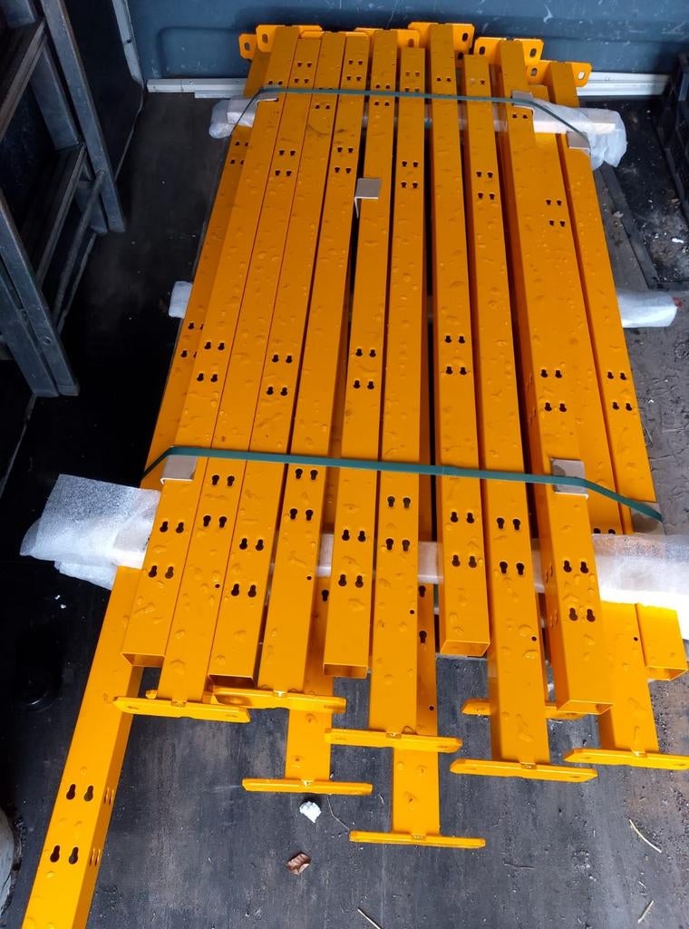Stelling  palen, Ophalen, Rond, Hout